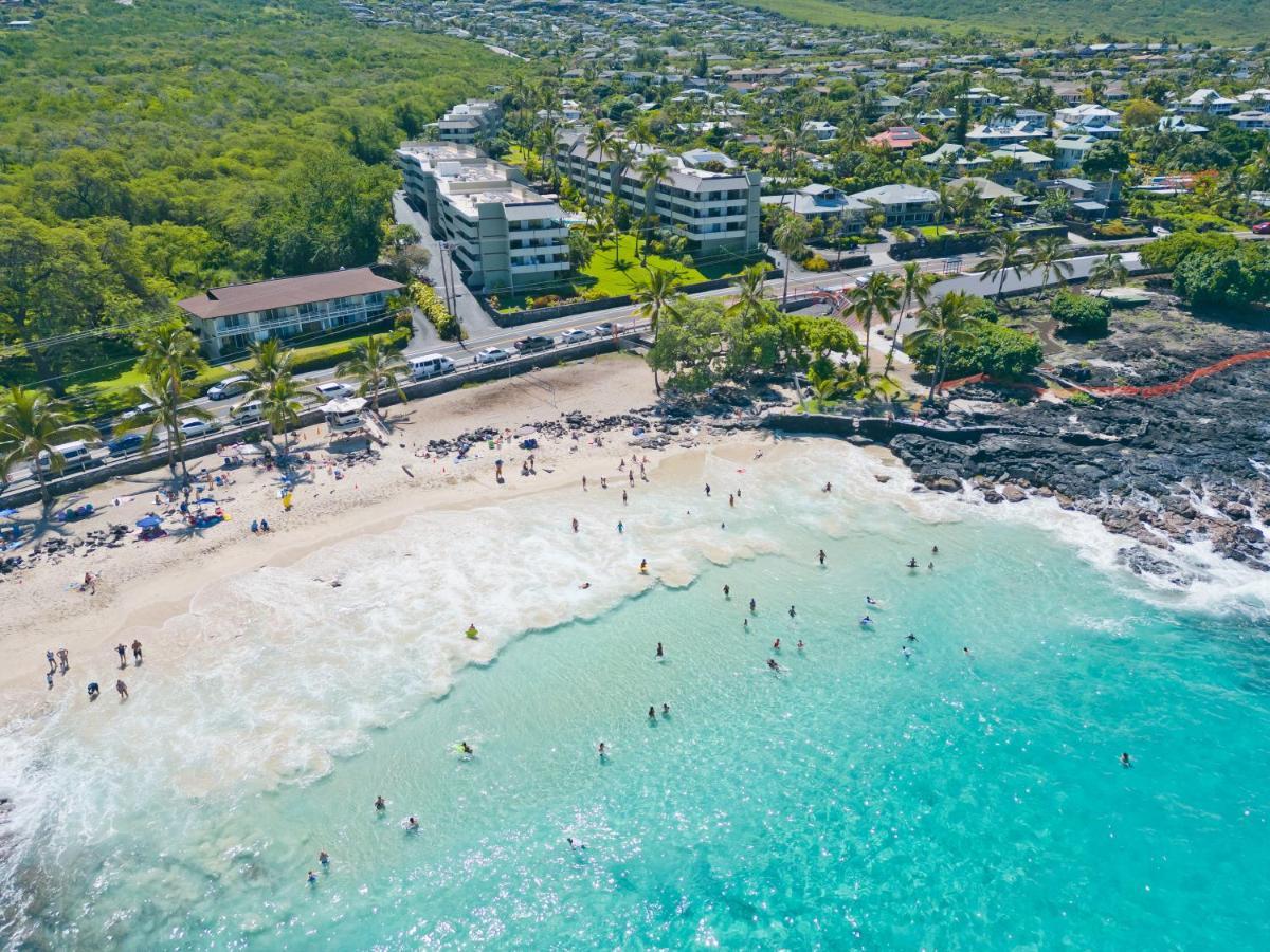 Family Getaway - Lava Room At Magic Sands Beach Kailua-Kona Exteriér fotografie