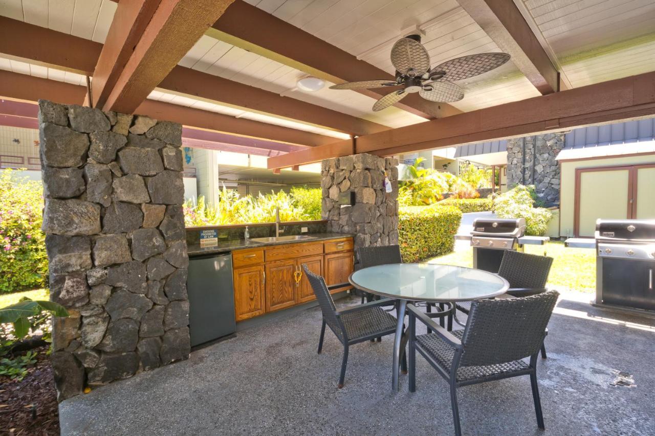 Family Getaway - Lava Room At Magic Sands Beach Kailua-Kona Exteriér fotografie